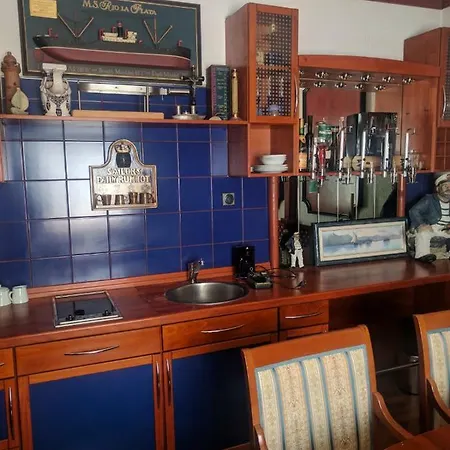 Apartman Dom In Vrt 1 *